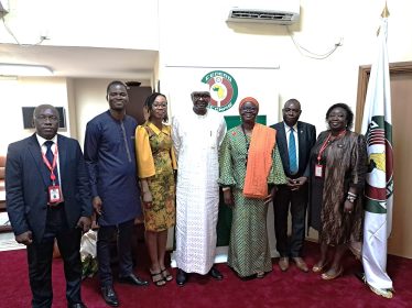 La Commissaire aux Affaires Economiques et à l’Agriculture reçoit une délégation du Conseil Ouest et Centre Africain pour la Recherche et le Développement Agricoles